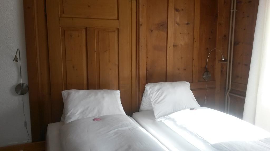 Hotel Raetia 티에펜카스텔 외부 사진